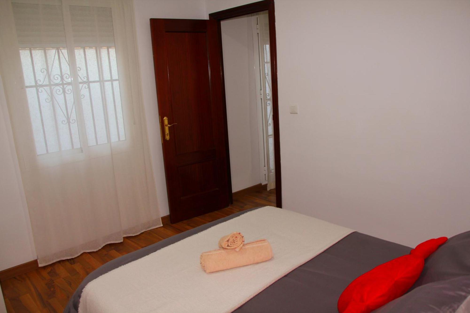 Villa Ahumor Apartamento Entero 20 M Sevilla -6Pax دوس إرماناس المظهر الخارجي الصورة