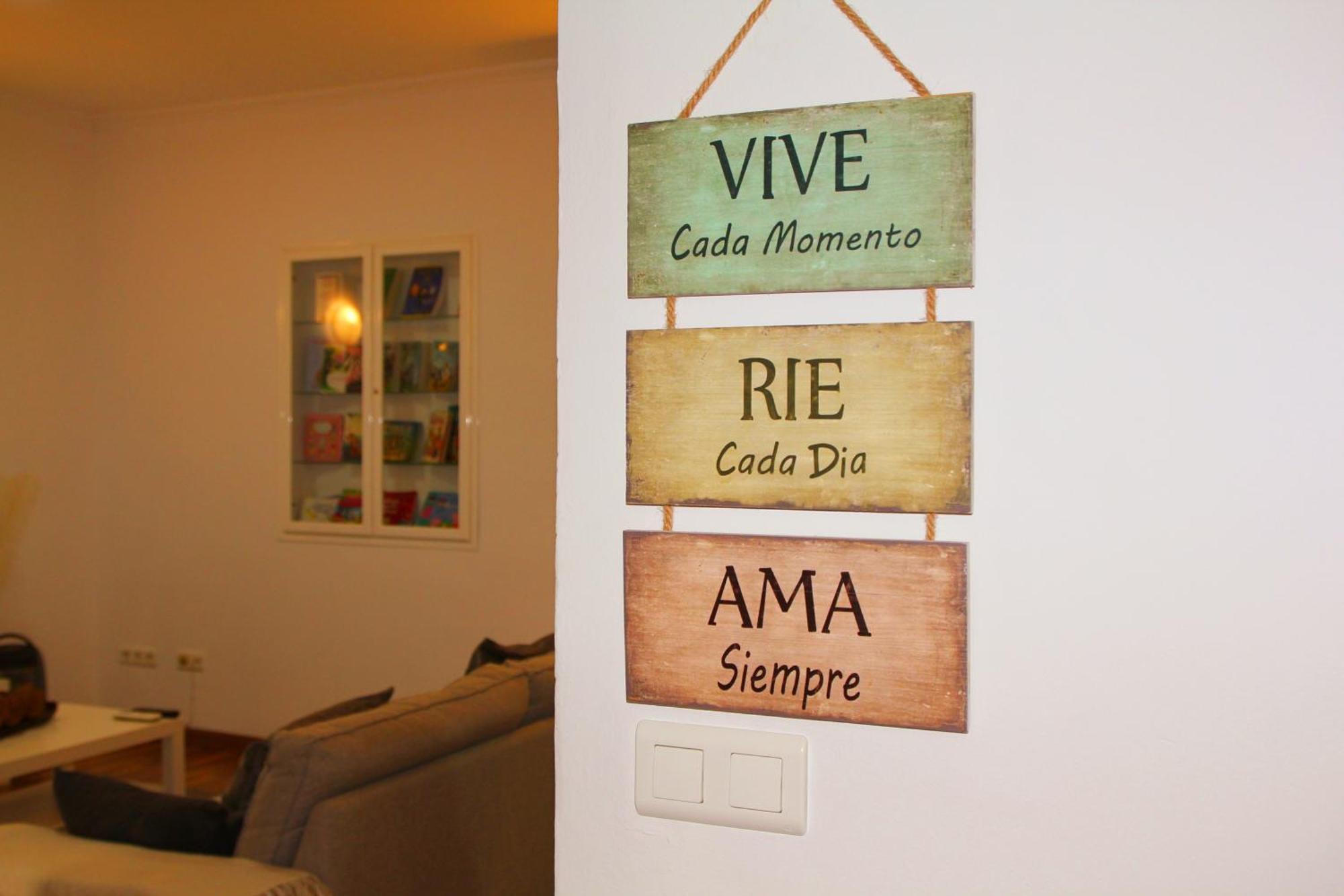 Villa Ahumor Apartamento Entero 20 M Sevilla -6Pax دوس إرماناس المظهر الخارجي الصورة